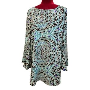 Cha Cha Vente long bell sleeve top/tunic size large